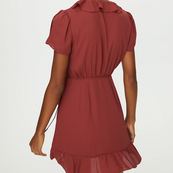 Aritzia Sunday best ruffle wrap dress - Picture 4 of 8